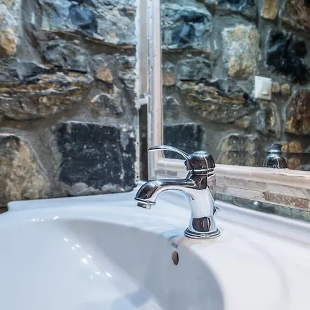 σκαλοπάτια Πανσιόν Παλαιός Άγιος Αθανάσιος