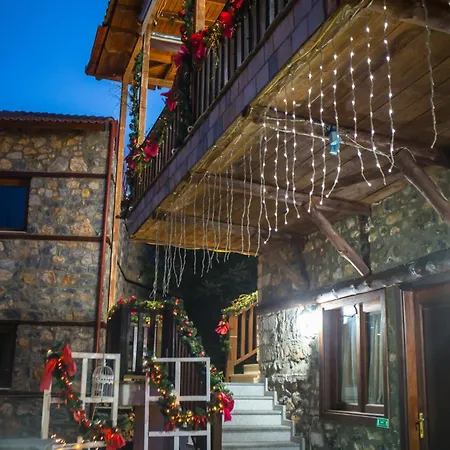 σκαλοπάτια Πανσιόν Παλαιός Άγιος Αθανάσιος